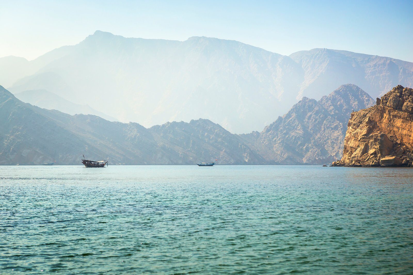 Fjord de la péninsule de Musandam, à Oman