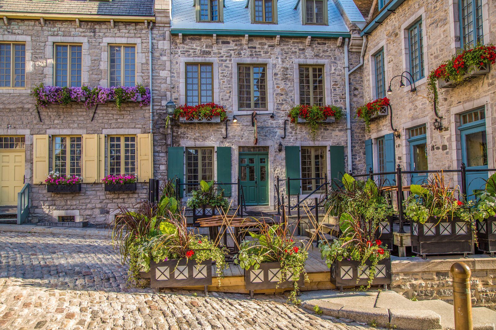 Façades fleuries d