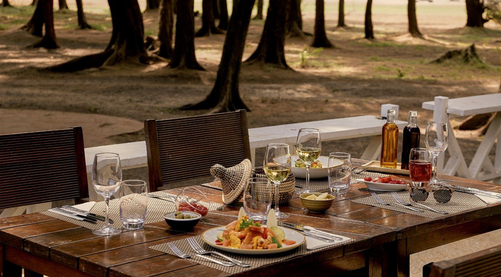 Table dressée pour un repas marocain