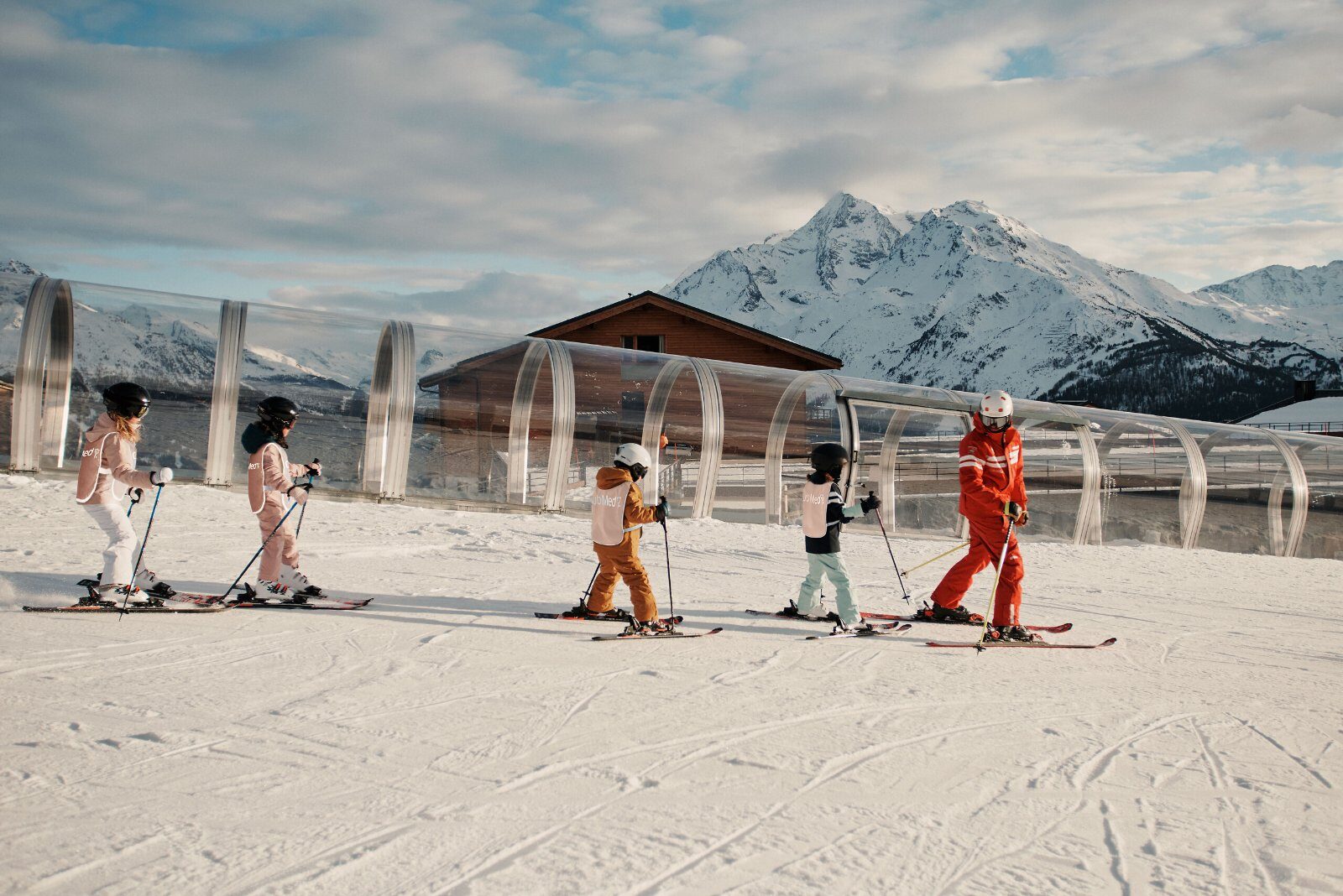 Group ski lesson for children at Club Med