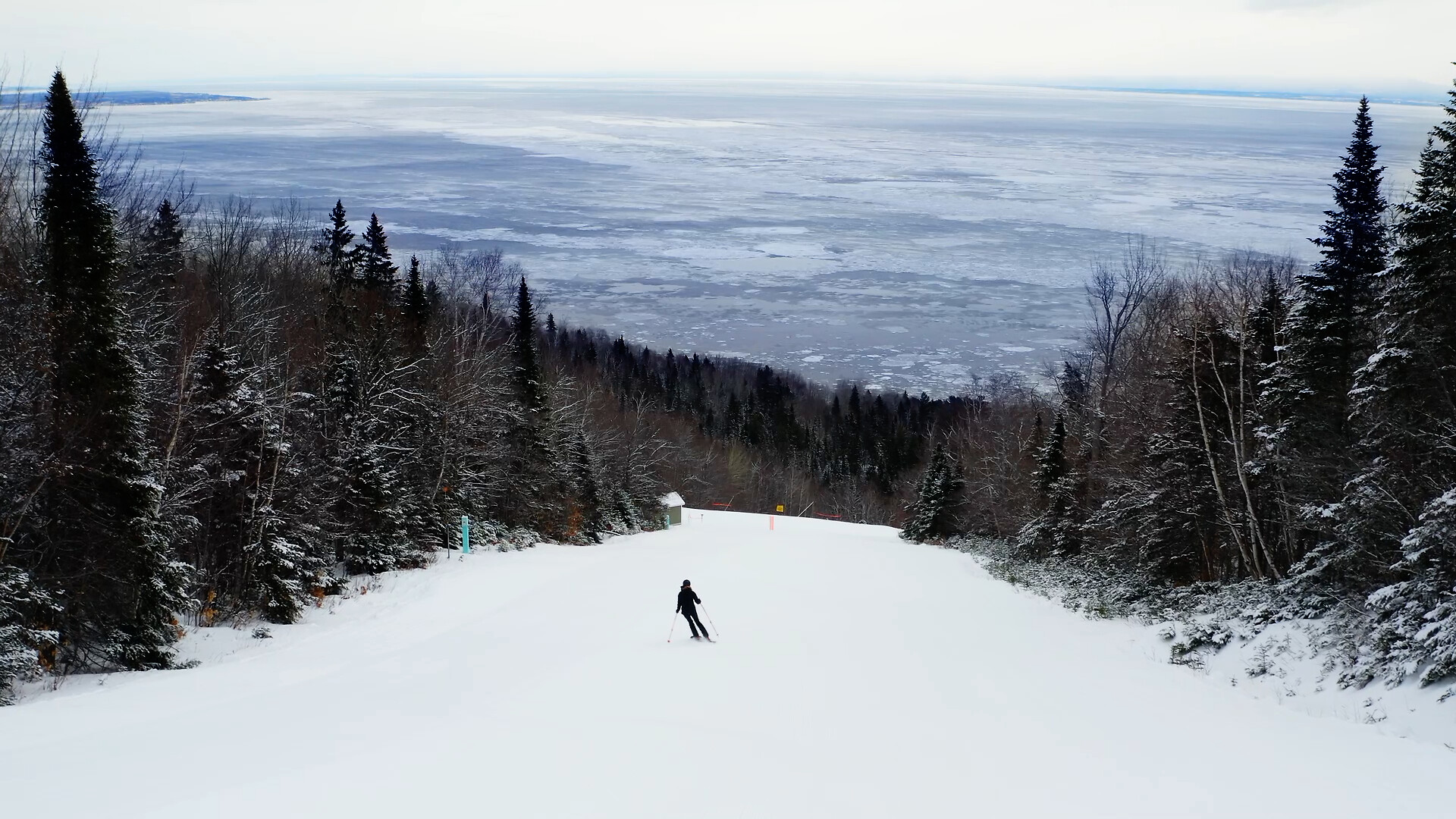 Ski vue Fleuve au Club Med Québec Charlevoix
