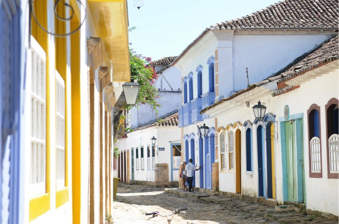 Vibrant street view of Rio de Janeiro, the "Marvelous City," near Club Med Rio Das Pedras.