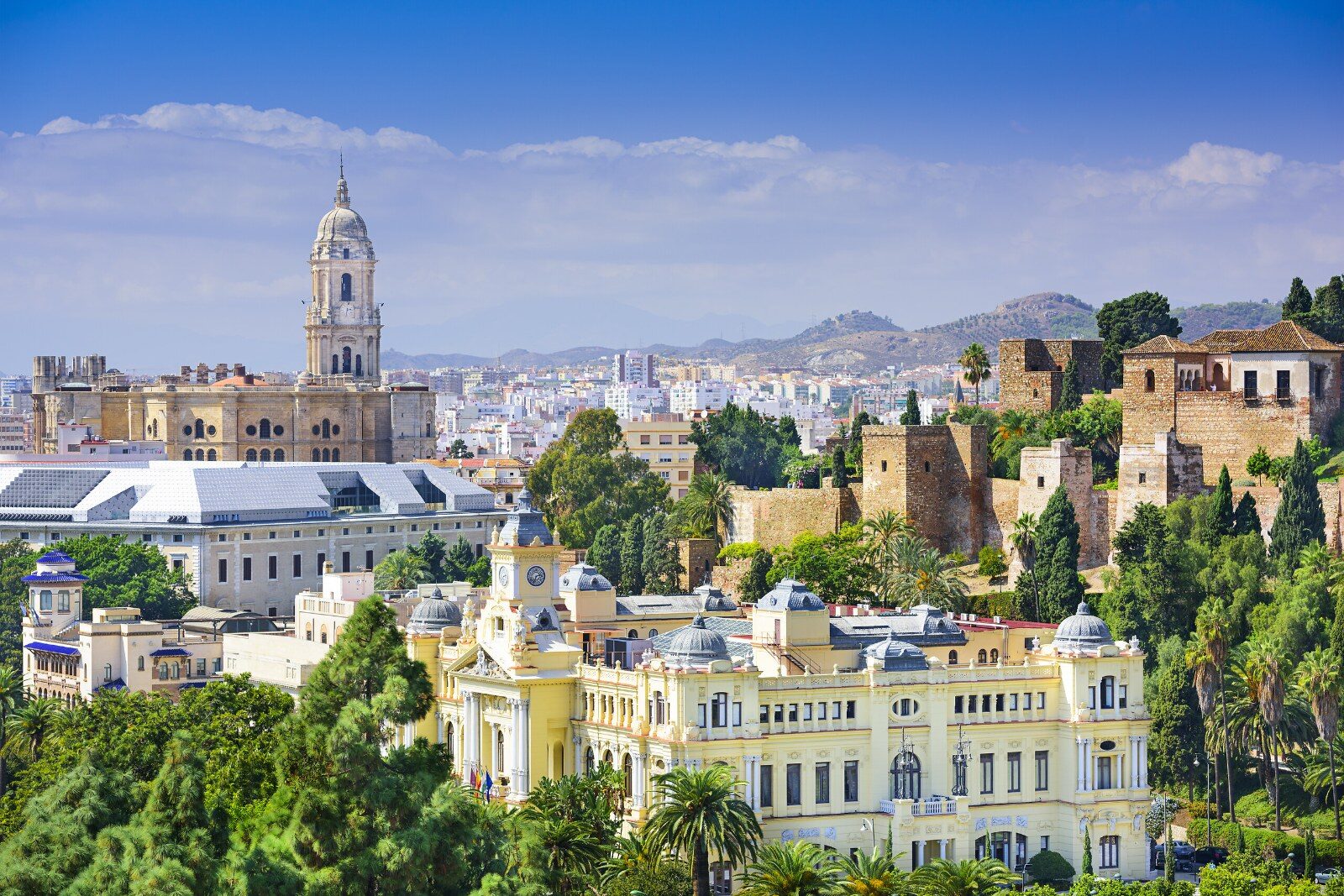 La cathédrale et l’Alcazaba de Málaga