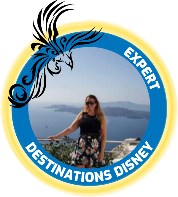 Mélanie Villeneuve, Experte en destinations Disney Mélanie Villeneuve, Experte en destinations Disney