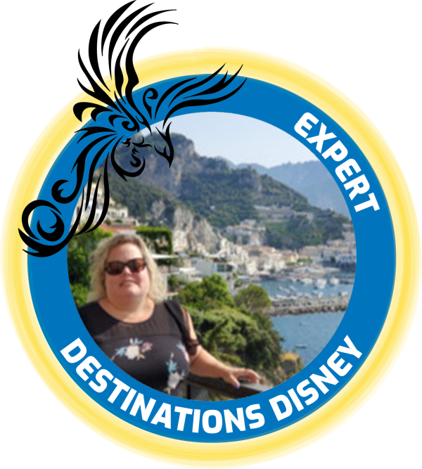 Suzy Martel, Experte en destinations Disney Suzy Martel, Experte en destinations Disney