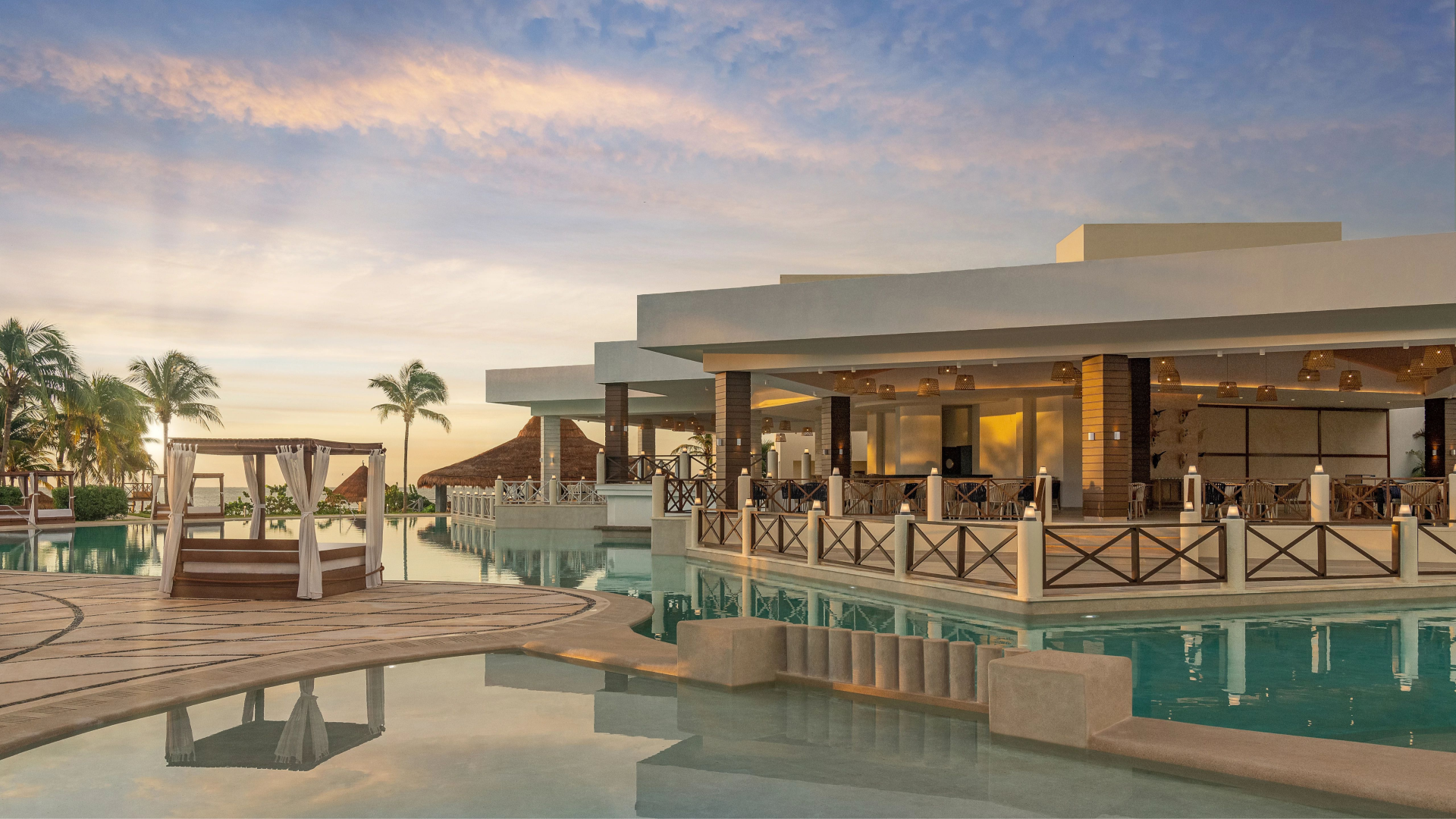 Principal view of the Dreams Puerto Morelos, Riviera Maya with Aquaterra Travels Principal view of the Dreams Puerto Morelos, Riviera Maya with Aquaterra Travels