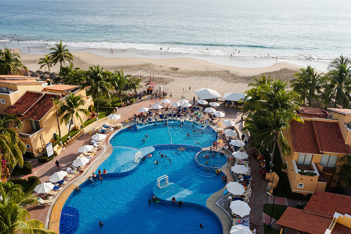 TESORO IXTAPA: Book at the best price