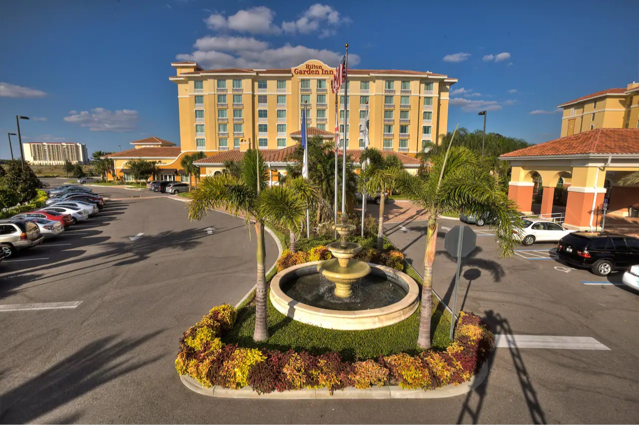 Entrence at Hilton Garden Inn Orlando/Lake Buena Vista