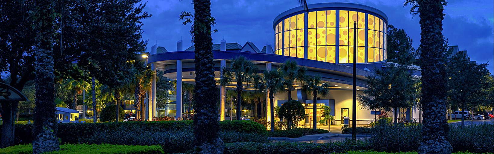 Entrance at Holiday Inn Resort Orlando Suites-Waterpark