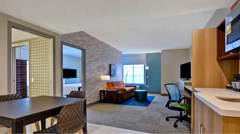 Suite au Home 2 Suites by Hilton Flamingo Crossing