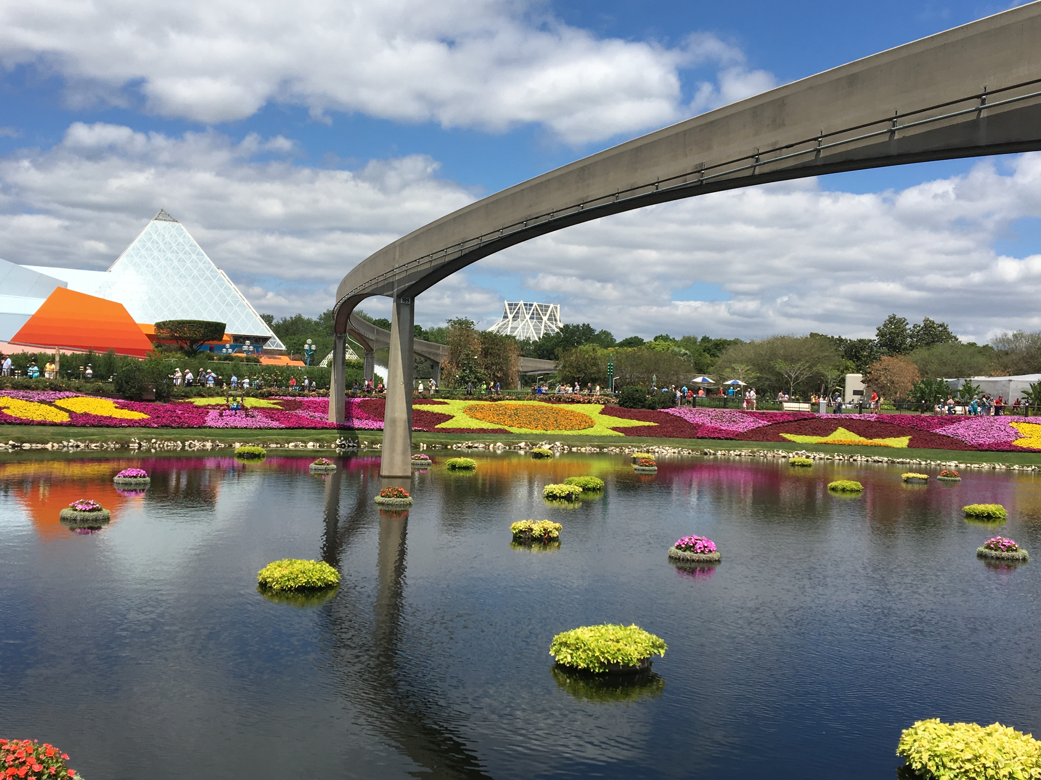 Monorail at EPCOT Theme Park