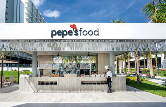 Riu Palace Kukulkan Zone Hôtelière de Cancun au Mexique Boulevard Kukulkan restaurant extérieur snack Pepe