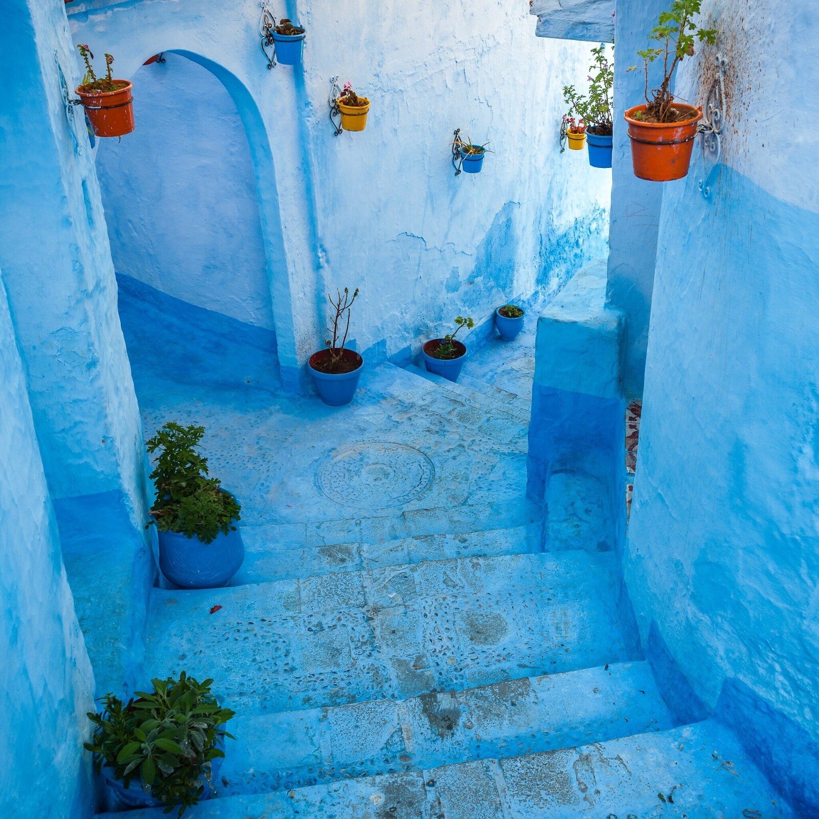 Ruelle bleue de Chefchaouen dans le nord du Maroc Ruelle bleue de Chefchaouen dans le nord du Maroc
